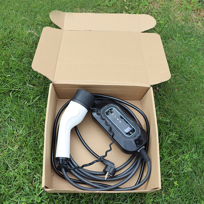 Draagbare EV-oplaadstation Tesla Model 2 3.5kW EV-oplader met isolatie detectie