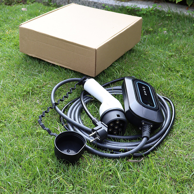 Draagbare EV-oplaadstation Tesla Model 2 3.5kW EV-oplader met isolatie detectie