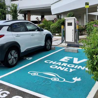 DC CCS Combo 2 Chademo EV Charger 60KW 90KW 120KW voor veelzijdige openbare oplaadbehoeften