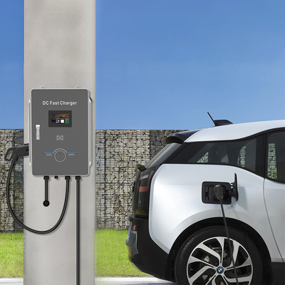 Parkeerterrein van supermarkt Energievoertuig oplaadstapel CCS 40kW Hyundai Ioniq 5 Charger