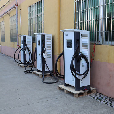 120kw 3 fase elektrische auto kracht snellaadstation Chademo CCS1 CCS Type 2 Fast DC EV Charger